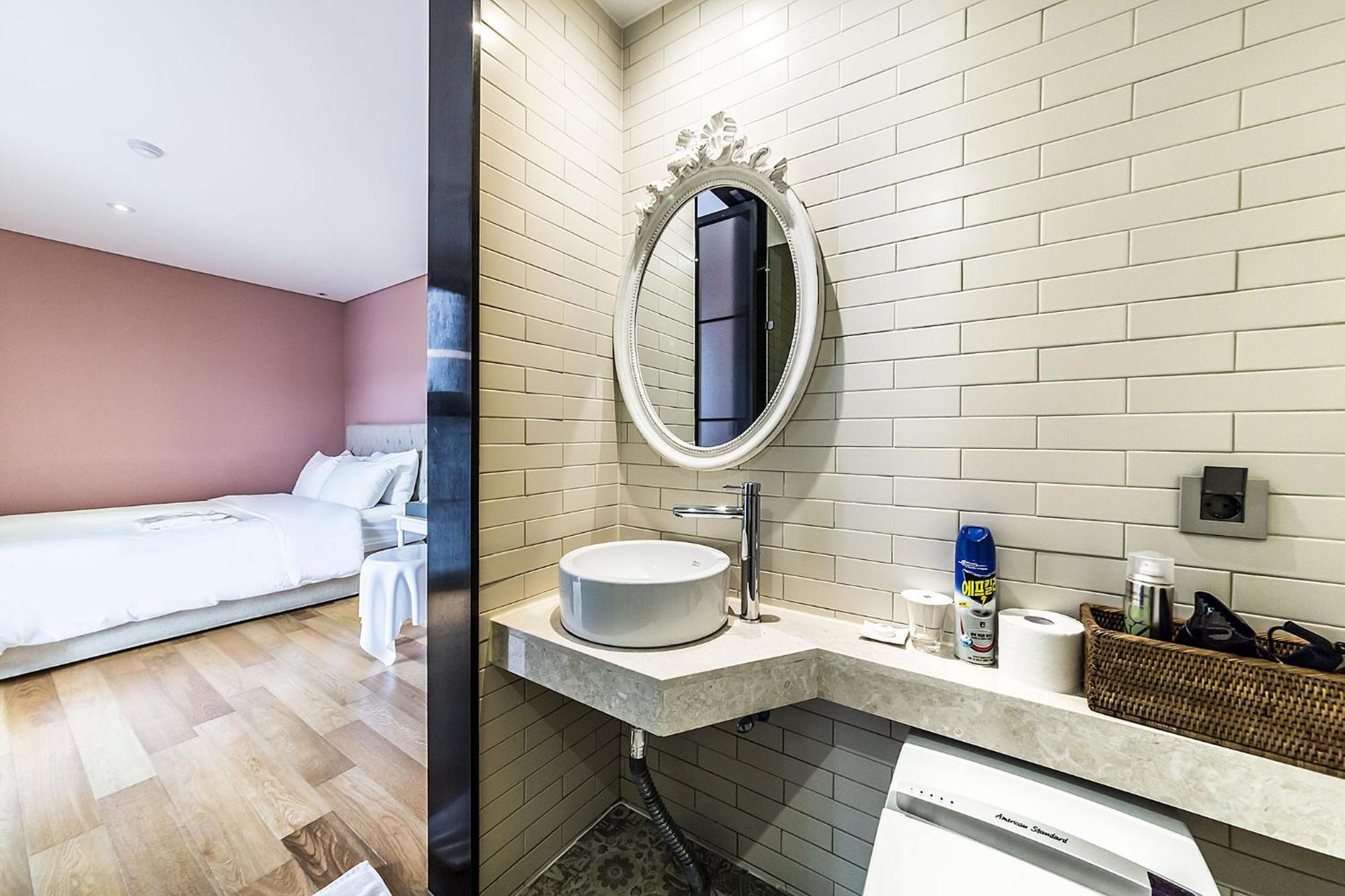 Roseto Hotel Pocheon Eksteriør bilde